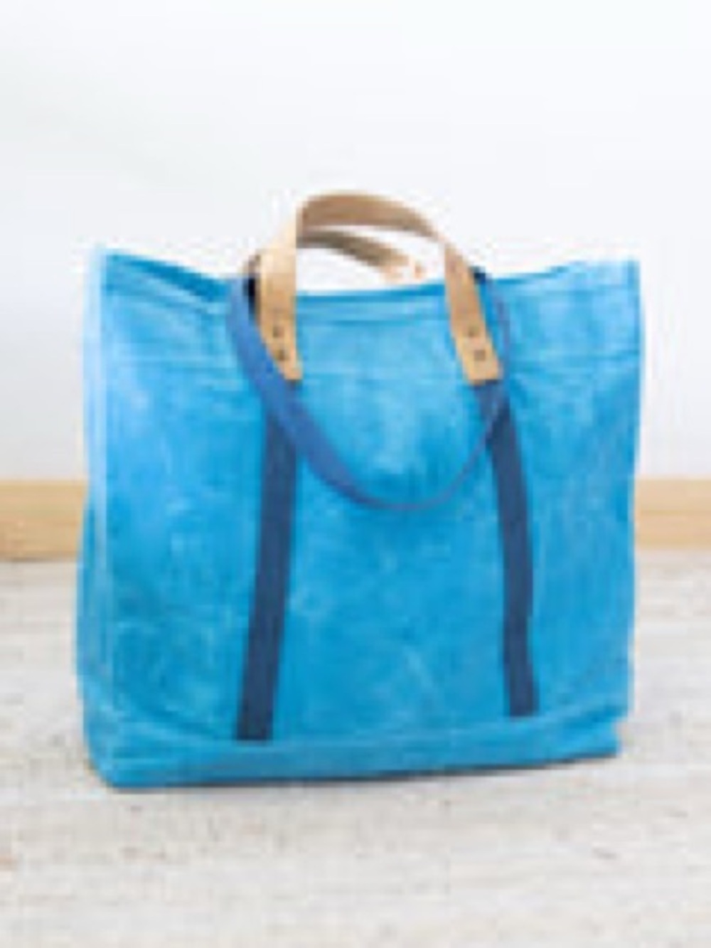 NWT SweetHoney Canvas Tote- Cool Blue